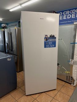 ✨ LABOR DAY SALE ✨ Hisense 21.2 Cu Ft Convertible Upright Freezer/ Refrigerator White