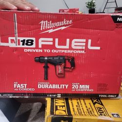 Milwaukee Max Rotary Hammer