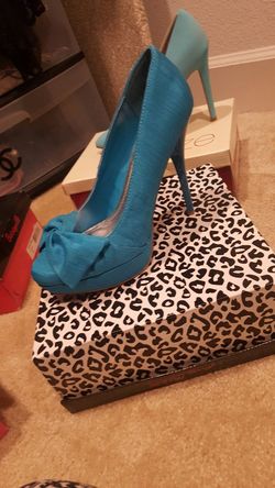 New turquoise heels