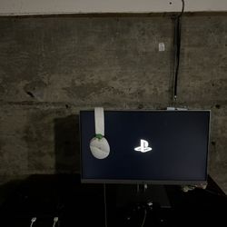 PS4 gaming setup
