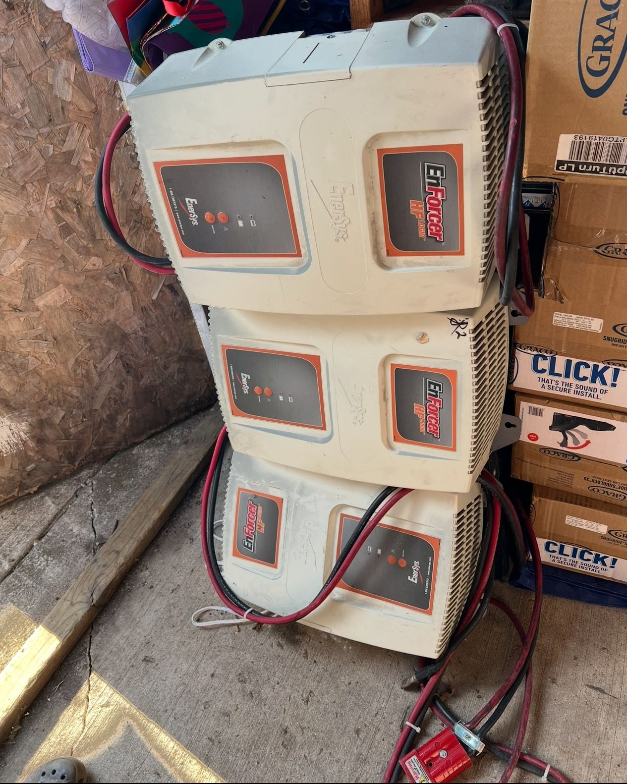 Enersys forklift battery charger 