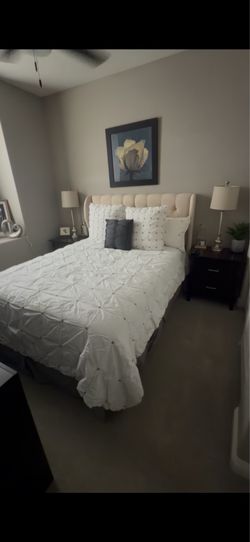 750 bedroom