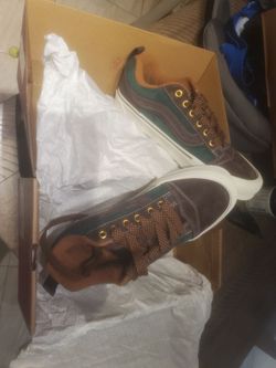 Vans shoes