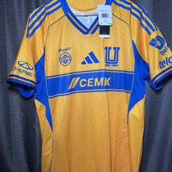 adidas Tigres UANL 2025/2026 Authentic Jersey (JJ2217) Size: Medium & Large NEW 