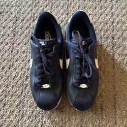 Nike ‘72 Cortez Size 10