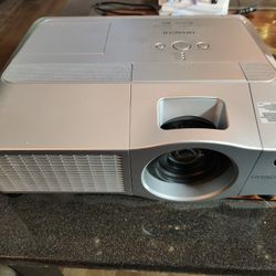 Hitachi Cp-wx625 Projector