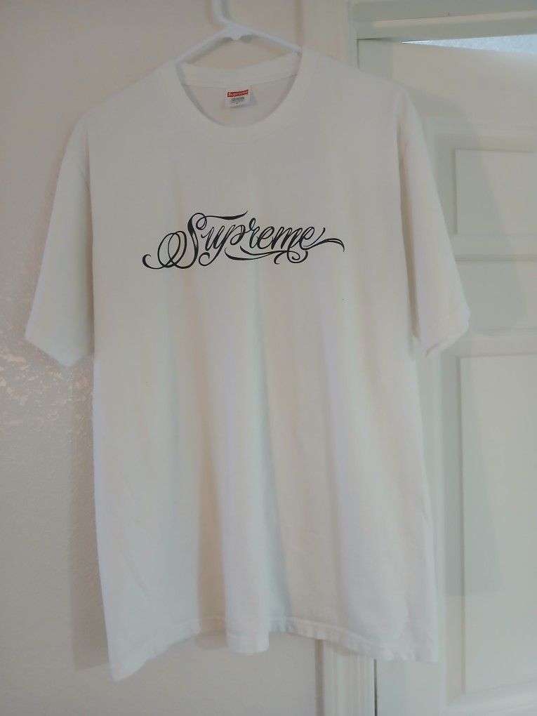 Supreme T-shirt