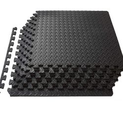 Interlocking Foam mats 24 Sq Ft. (6) 2x2’ Pieces 1/2” Thick