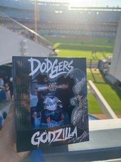 Dodgers Godzilla