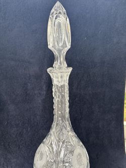 Quality Cut Glass Floral Decanter With Stopper (TABLETOP)