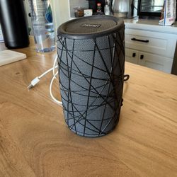 iHome Wireless Speaker 
