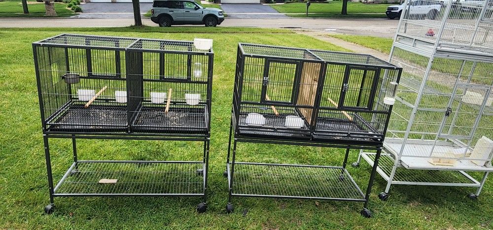 Black Bird Cage 2 Available Picked Up ASAP