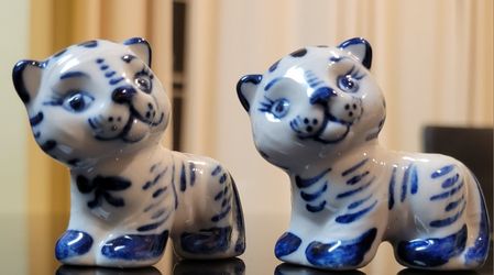 Gift - Collectable - Tiger - Artwork - Gzhel