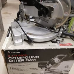 Compound Miter Saw - 8-1/4" Blade