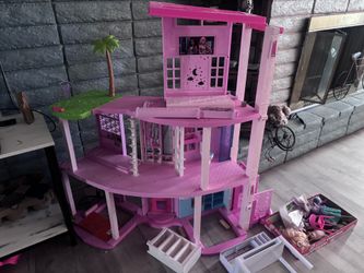 Barbie House