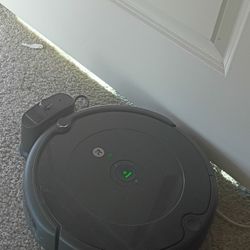 IRobot 692 Vacuum