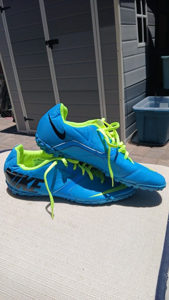 Nike FC247 Bomba 2