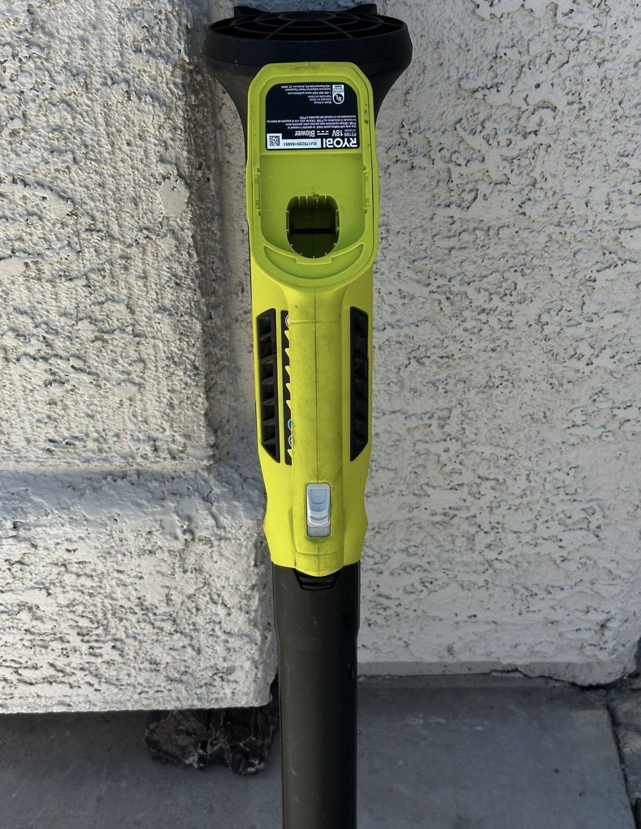 Ryobi cordless Blower tool only 18 V $50 Battery Not Included
