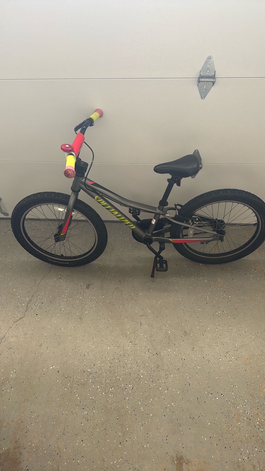 Kids Bike Specialized Riprock 20”