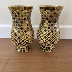 Set of 2 glass mosaic vases