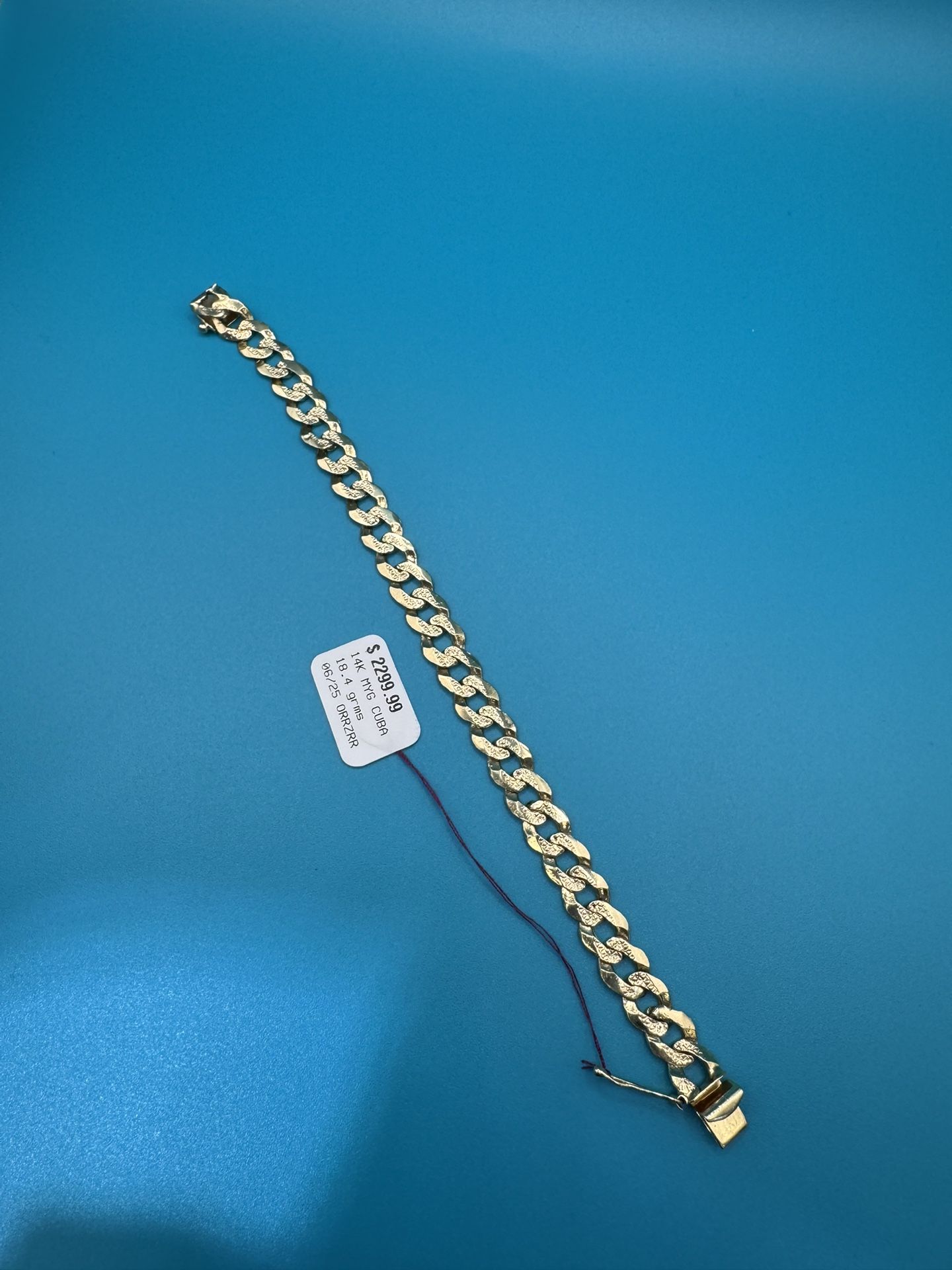 14kt, Cuban Link Bracelet 18.4g