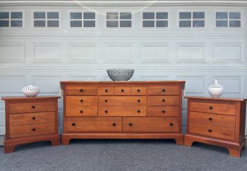8 drawers dresser and two night stands