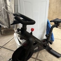 Peloton Bike