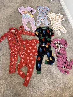 Girls’ Toddler Pajamas – Lot of 7 (Size 3T)
