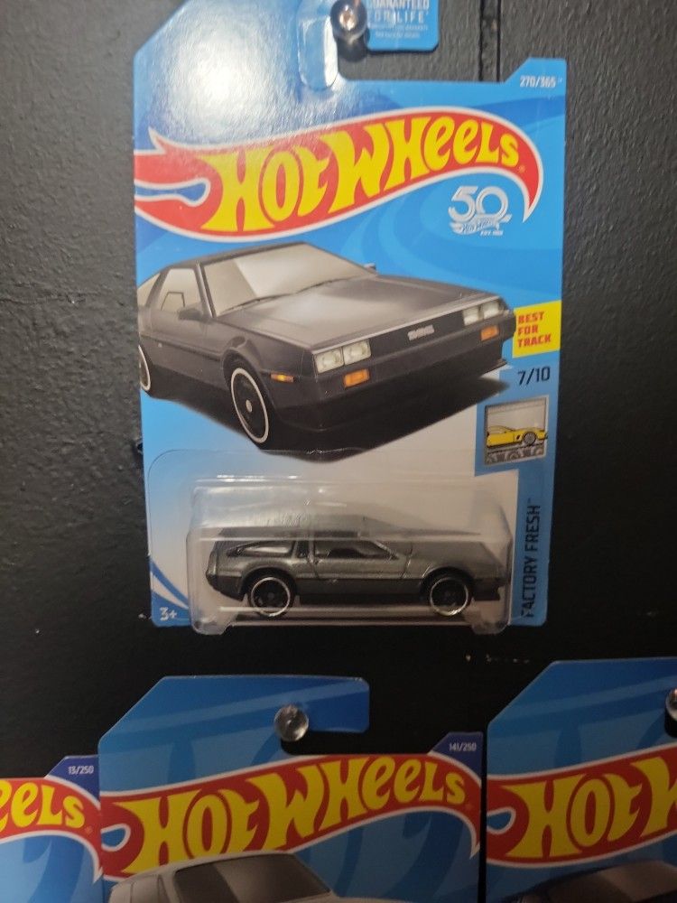 Hw, Dmc DeLorean