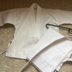Martial Arts Uniform - Size 00000/100