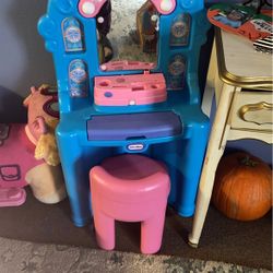 Little Times Vanity