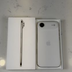 iPhone 17/Air 256Gb Gold ⭐️ Cricket