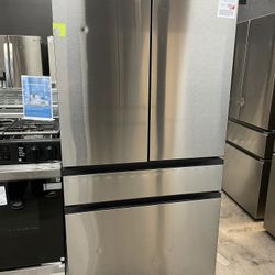 Samsung Bespoke 4 Door Refrigerator With Beverage Center