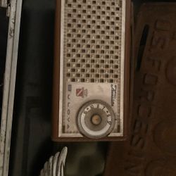 Vintage Bulova Transistor Radio