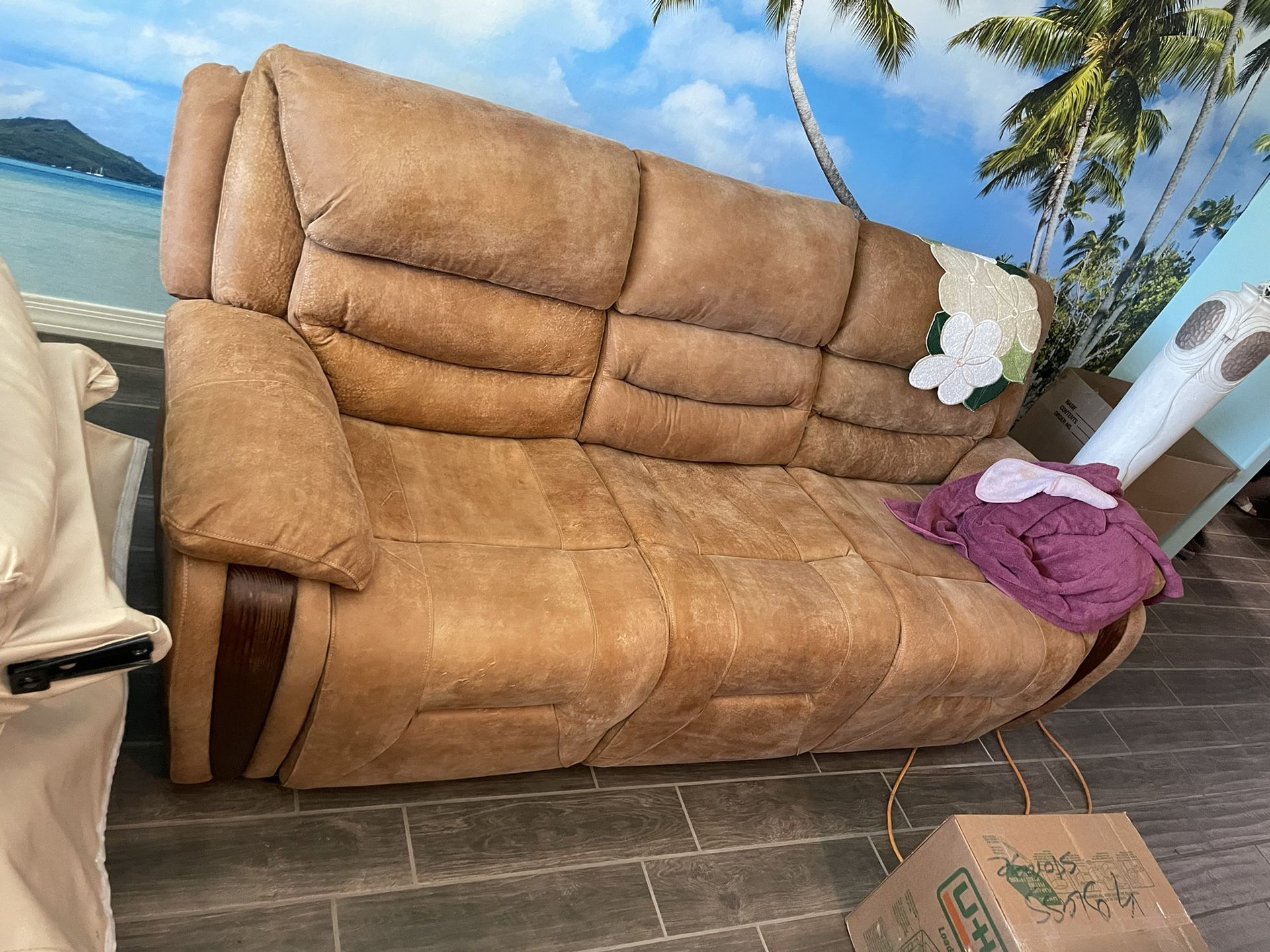 Reclining Leather Couch