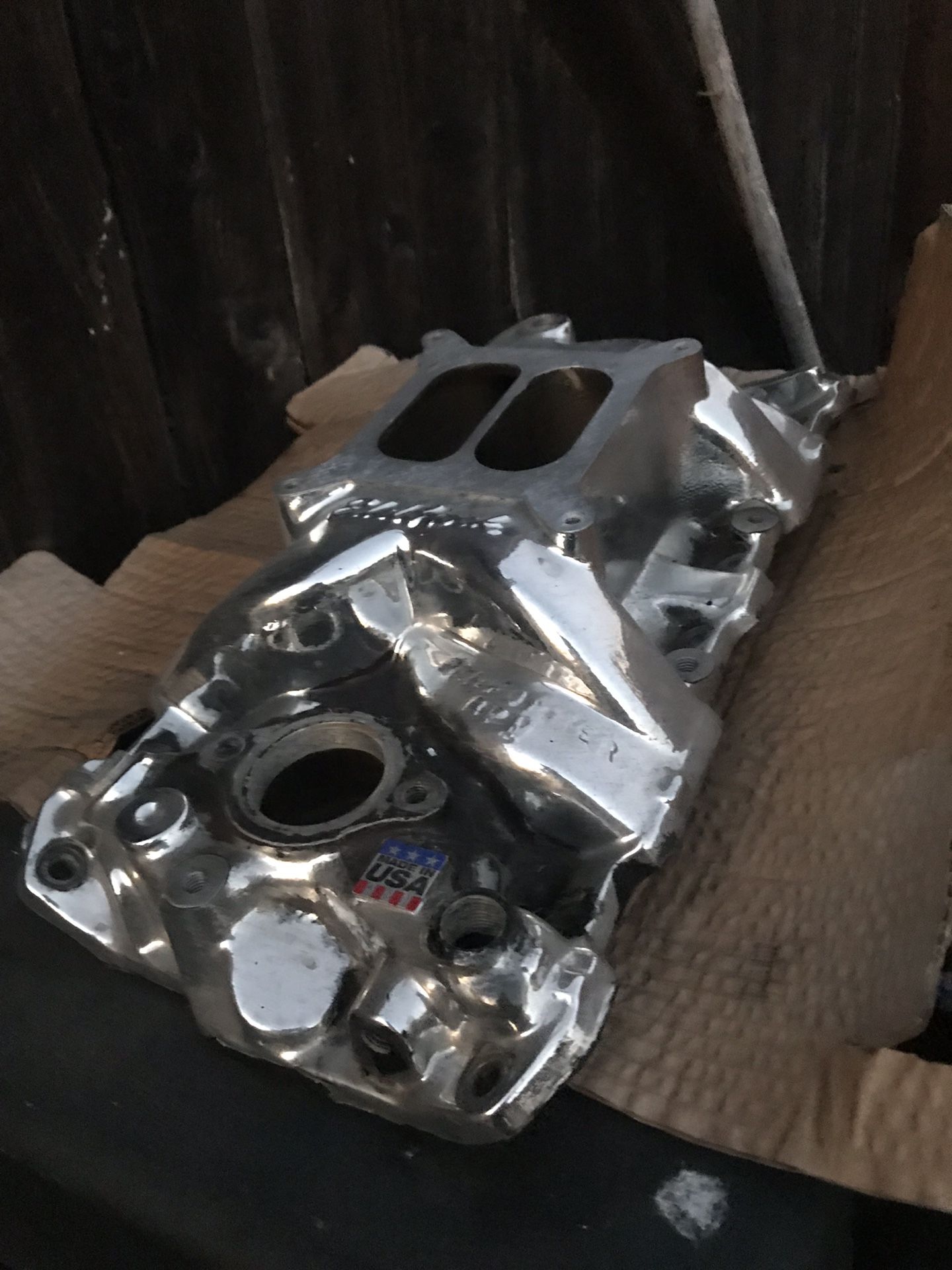 Edelbrock performer rpm intake manifold Chevy 350 for Sale in Rosemead