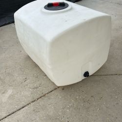 Water Tank 100 Gallons 