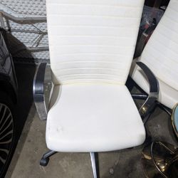 White Leather Chair (12)