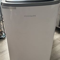 Frigidaire Air Conditioner 