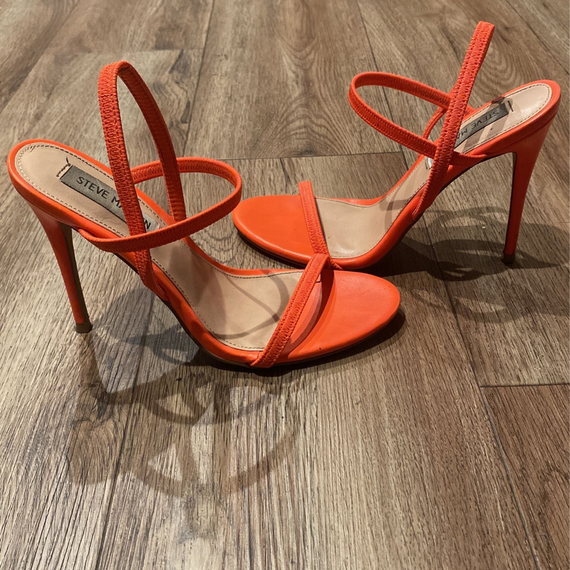 Steve Madden Orange Heels Size 6