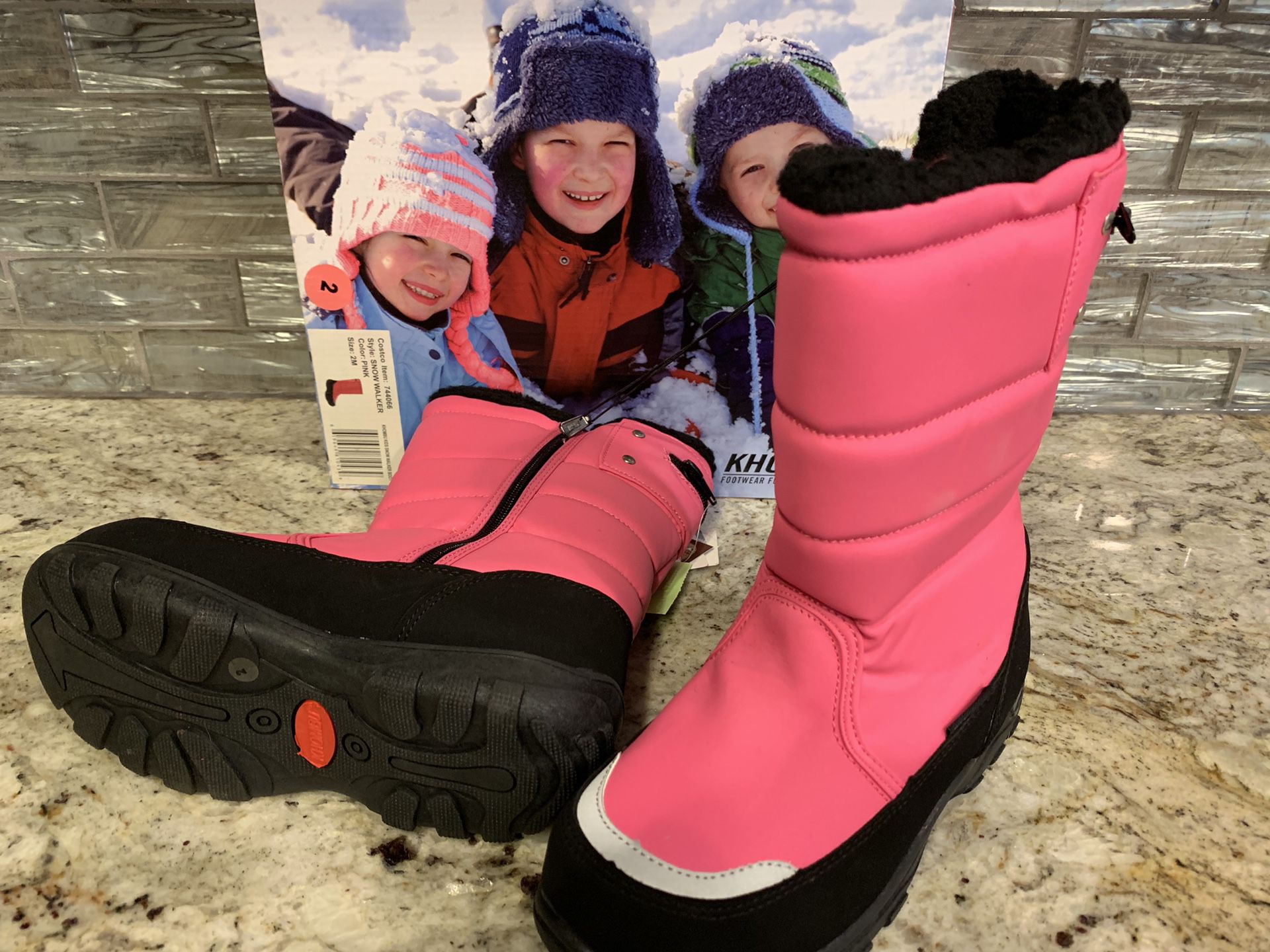 Khombu Snow Boots, youth size 2
