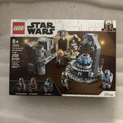 LEGO 75319 Armorers Mandalorian Forge  Star Wars Paz Vizsla GREAT CHRISTMAS GIFT