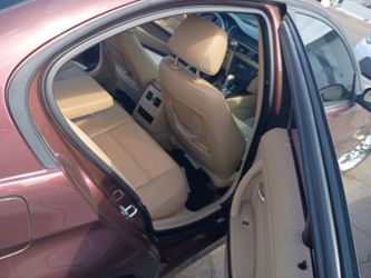 2006 BMW 325i