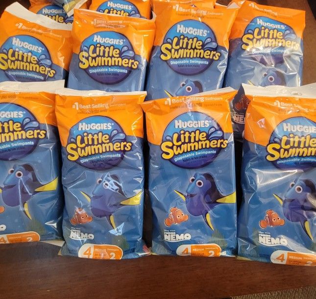 HUGGIES Little Swimmers