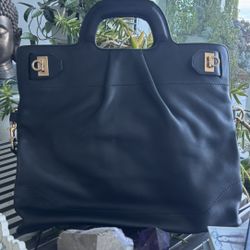 Salvatore Ferragamo Gancini Leather Tote - Elegant & Authentic 🖤