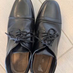 Men’s Black Dress Shoes Size 10.5
