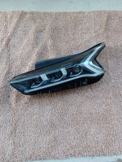 2019-22 Kia K5 Headlight