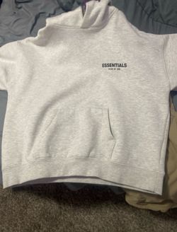 Essential hoodie