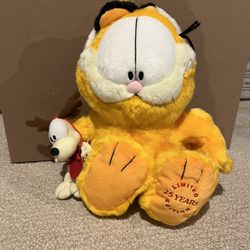 Stuffed Animal Garfield And Odie