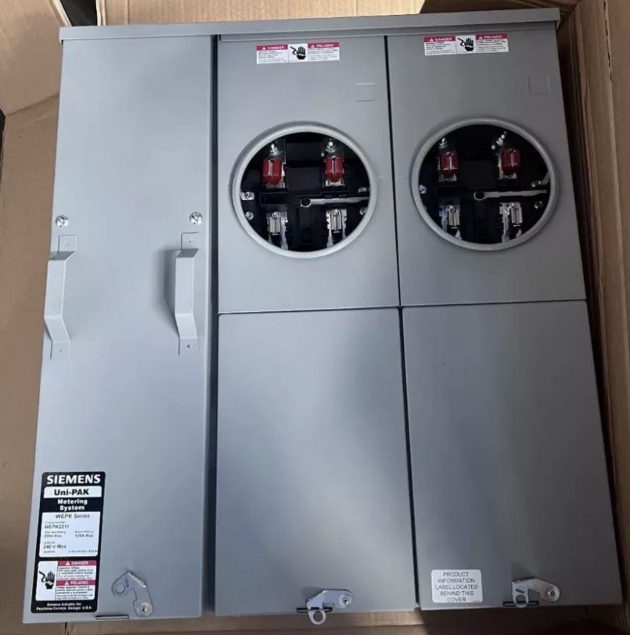 Brand New Siemens WEPK2211 200 AMP 2-Gang UNI-PAK Meter Socket USERC compliant